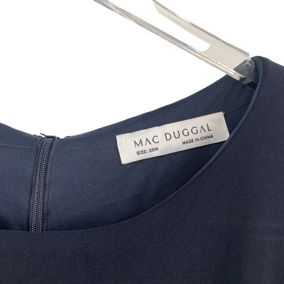 MAC DUGGAL Dress Size 20 Evening Gown Navy Jersey NWOT Cape Sleeve Flattering - Picture 3 of 6